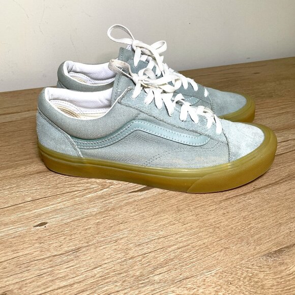 Men's Size 9.5 Pale Blue Suede Old Skool Vans - Picture 1 of 12